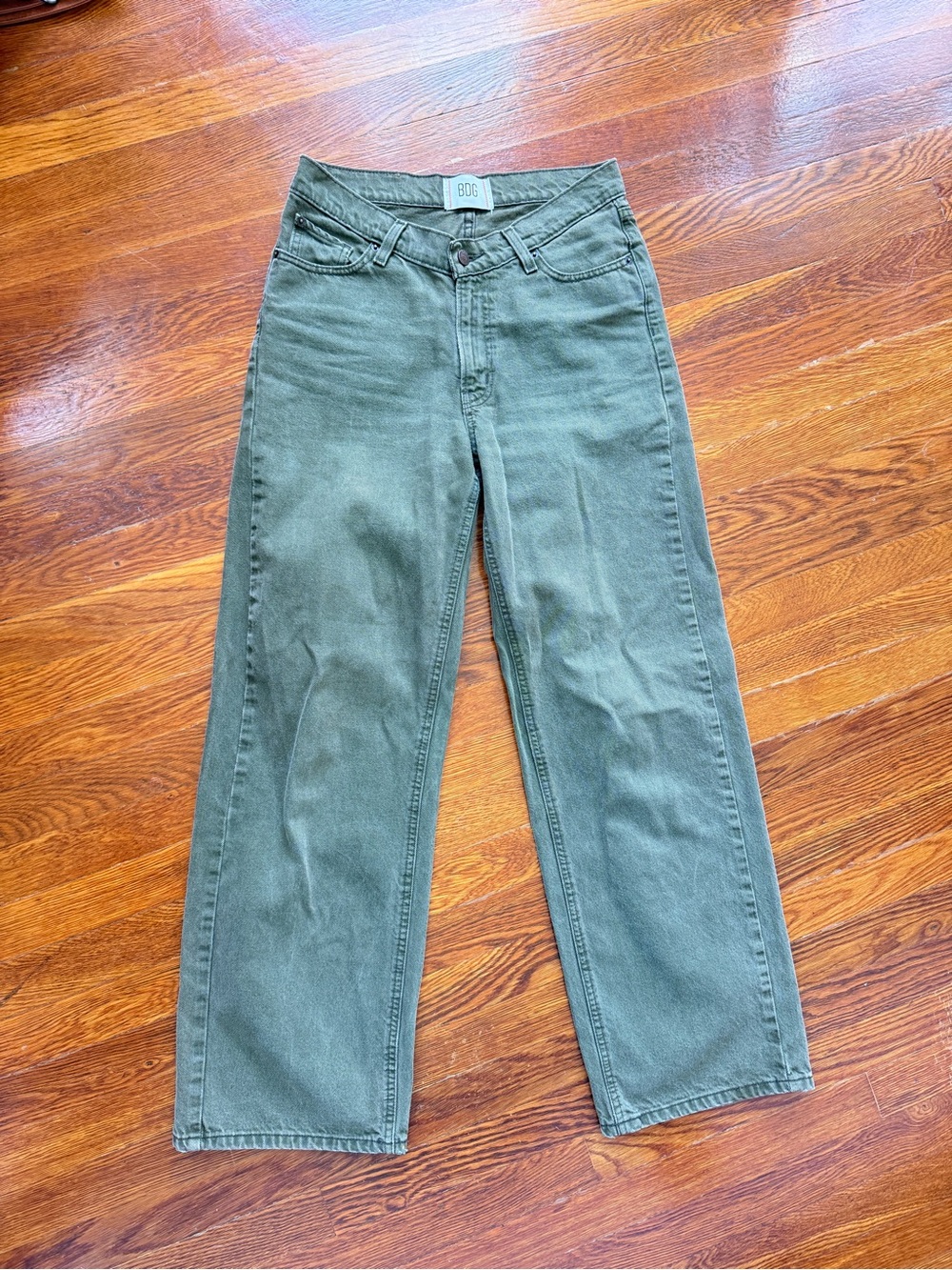 BDG Olive Straight-Leg High-Rise V-cut Jeans